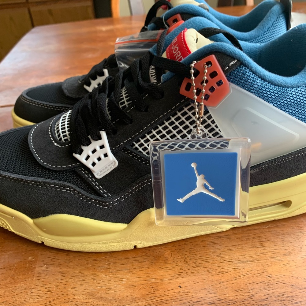 Union Jordan 4